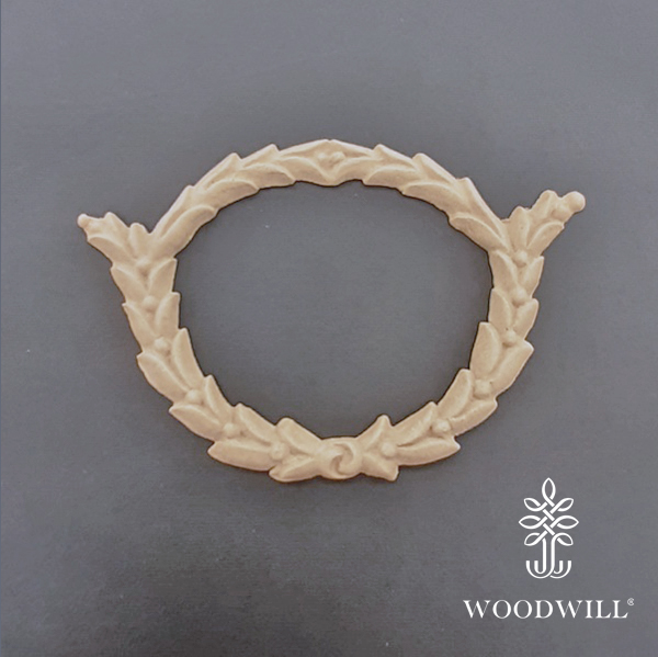 [801814] Wood Carved Decorative Wreath 9.5cm. X 14.5cm