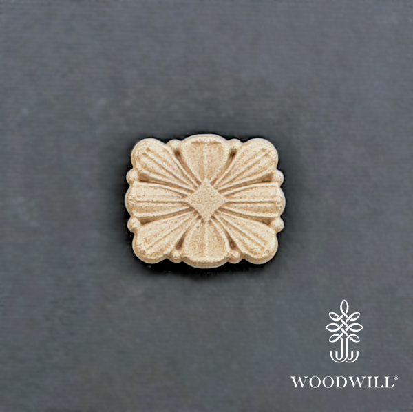 [802353] Wood Carving Decorative 3cm x 2.5cm