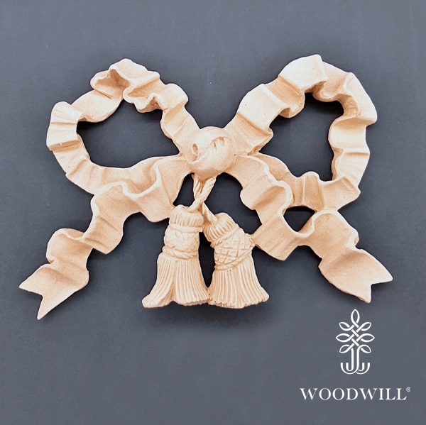 [802902] Wood Carved Decorative Bow 14 cm x19 cm
