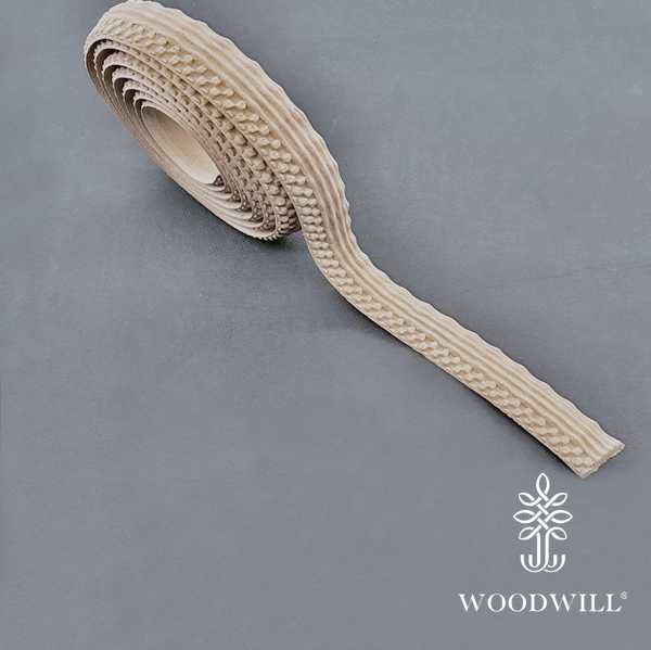 [8000055] Wood Carved Flexible trimm ~ 215cm. X 2.3cm.