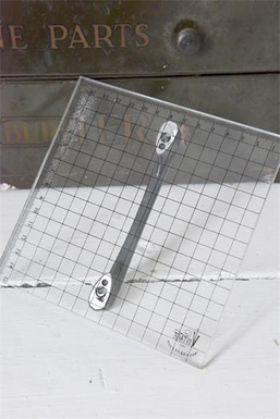 Pressure plate stamps with handle - 15 x 15 cm